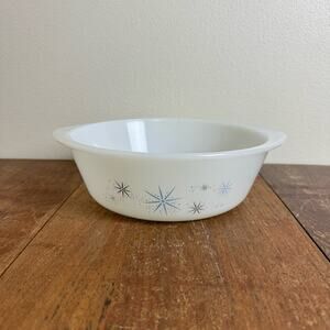 Vintage 50s MCM Glasbake‎ milk glass atomic burst round casserole dish